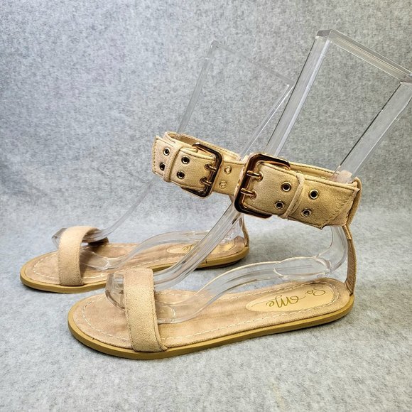 Nude Grommet Detailed Ankle Cuff Flat Sandal - Picture 9 of 9